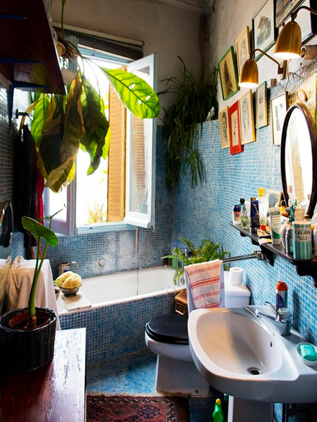 tips for a messy bathroom
