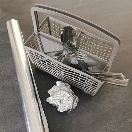 Why you Should Put Aluminium Foil in the Dishwasher