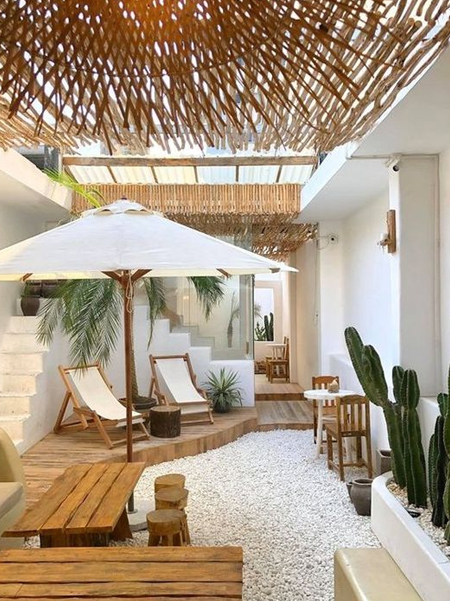 organic natural patio design