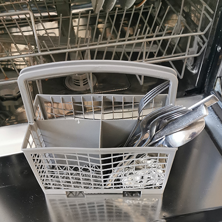 tin foil in dishwasher