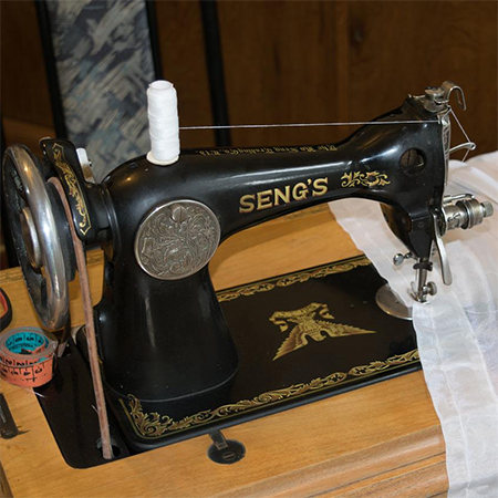 Vintage Items to Fill Your Home With