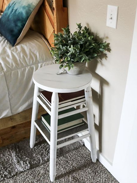 upcycle stool for bedside table