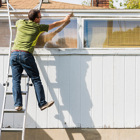 8 Summer DIY Projects that will Boost the Value of a Home
