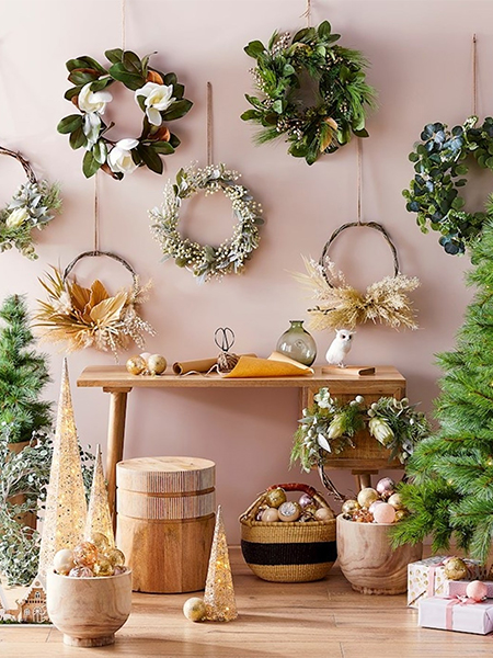 natural and organic christmas decor