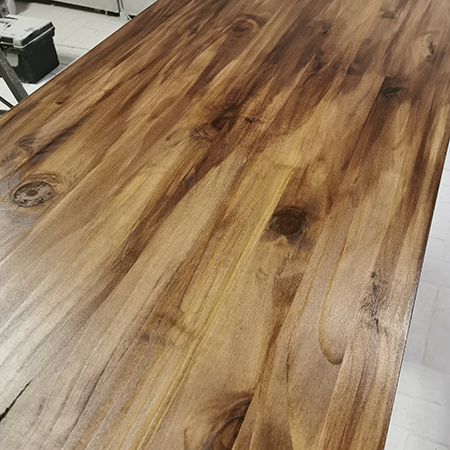 whitewash coastal look on desk