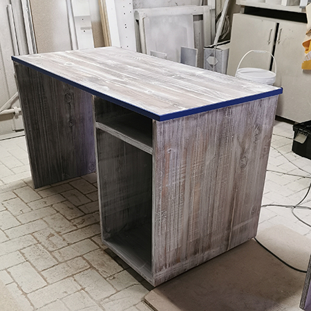 wood stain and whitewash coastal finish on desk