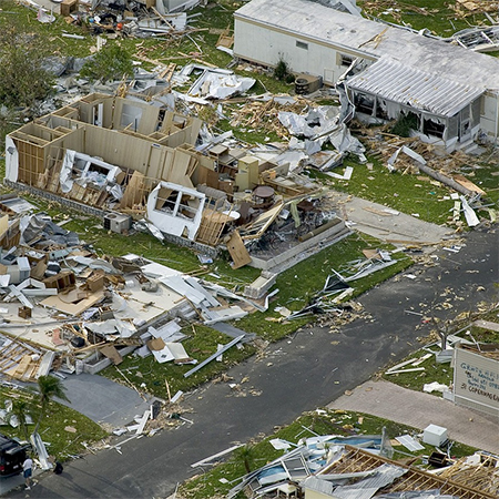 4 Ways a Property Damage Lawyer Can Help After a Hurricane