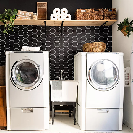 Quick Project: Decorate Walls with a Geometric Design and a Paint Pen