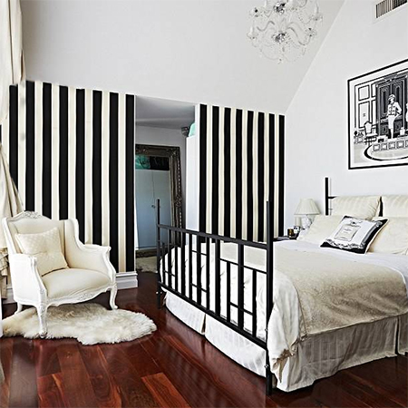 how to use stripes in a room