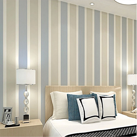 vertical stripes in bedroom