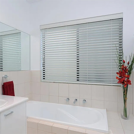 blinds do not obstruct airflow