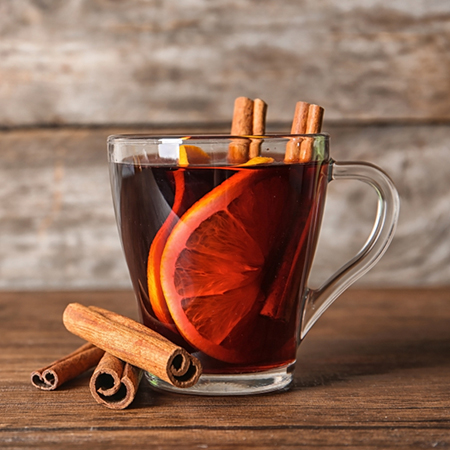 Recipes for Warm Drinks for Chilly Evenings