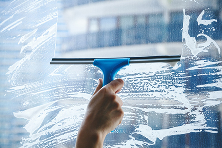 11 Reasons You Need to Hire Window Cleaning Services