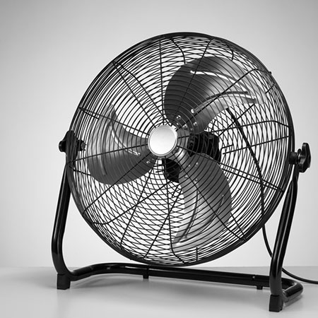 floor fan keeps mosquitoes away