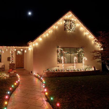how to hang outdoor christmas lights