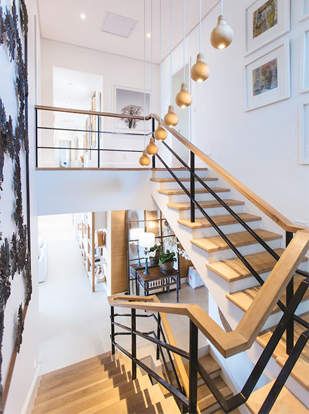 Ideas for Modernizing an Old Staircase