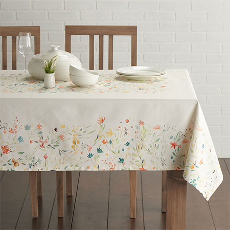 How Easy is it to Paint on Fabric?