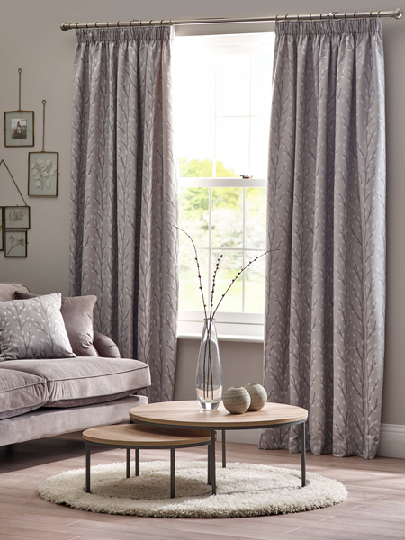 curtains with pencil pleat
