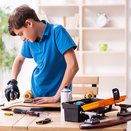 Why it is Important that Teenagers Learn These 3 DIY Skills
