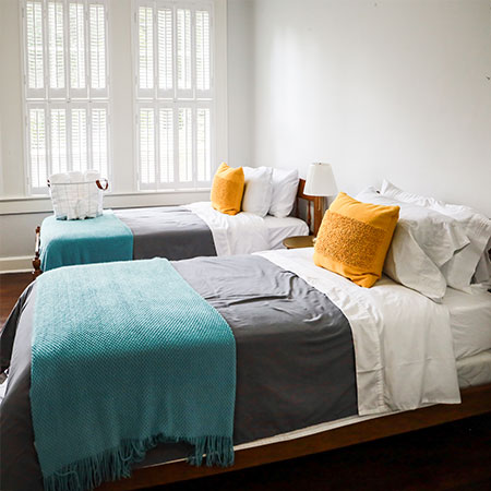 how to ready or prepare guest bedroom