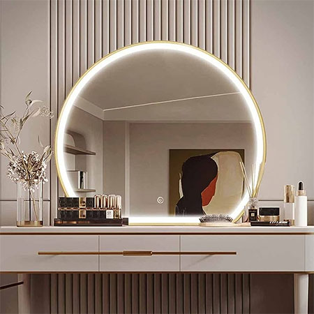 illuminated bedroom mirror