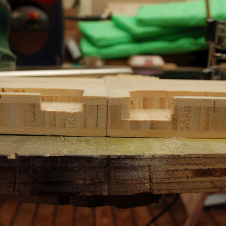 toilet roll holder - for 2 toilet rolls