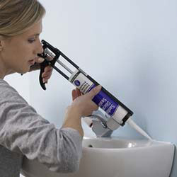 Replace a bathroom basin 