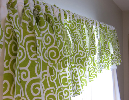 Quick and easy curtain topper