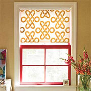 How to decorate a plain blind