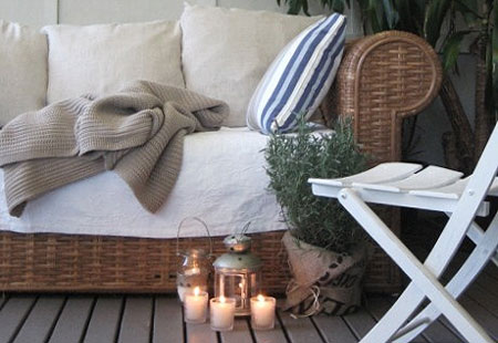 Elements of coastal decorating