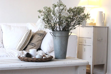 Elements of coastal decorating