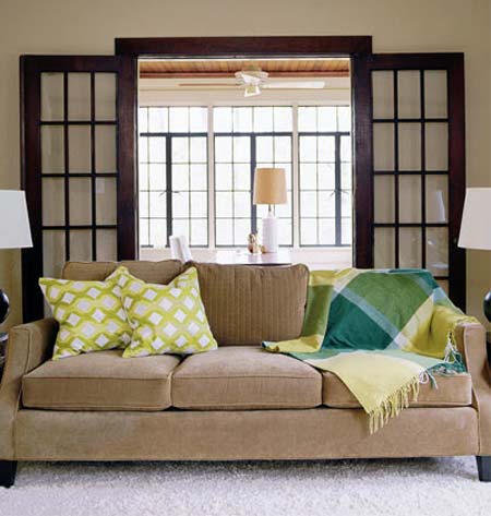 One sofa - 3 colour combinations 
