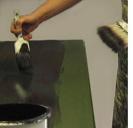 How to apply glaze to furniture 