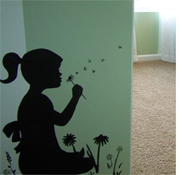 Decorating with wall murals 