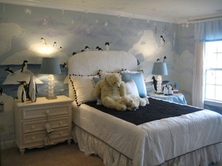 Decorating with wall murals 