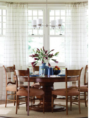Decorate a dining room