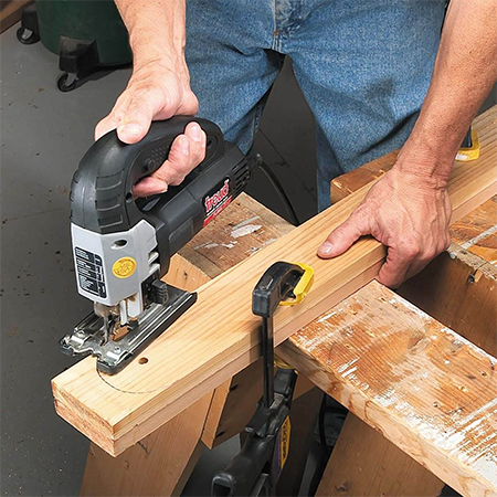 Fold away braai table