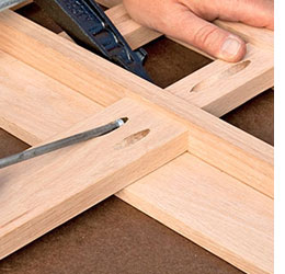 Make this DIY patio trolley