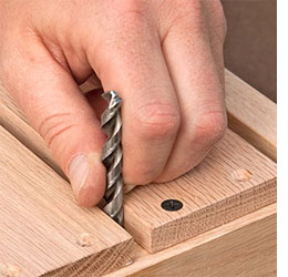 Make this DIY patio trolley