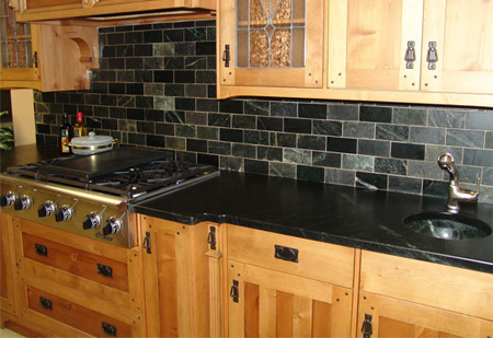 Remove, replace or add a kitchen backsplash 