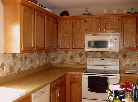 Paint a kitchen backsplash