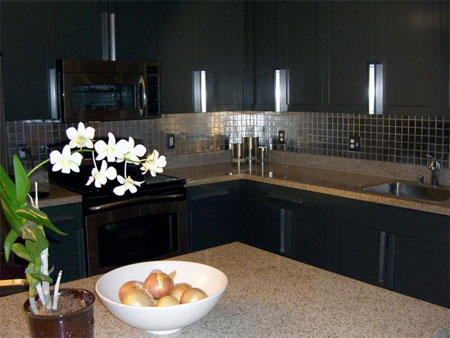 Ideas to update a kitchen 